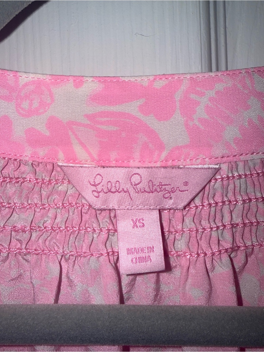 Lilly Pulitzer Elsa top XS - Picture 3 of 6